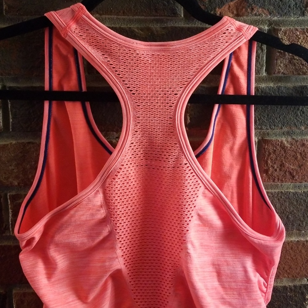 Tank top - Picture 4 of 4